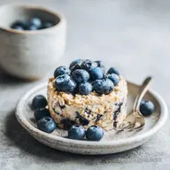 Blueberry Overnight Oats: Creamy and High Protein